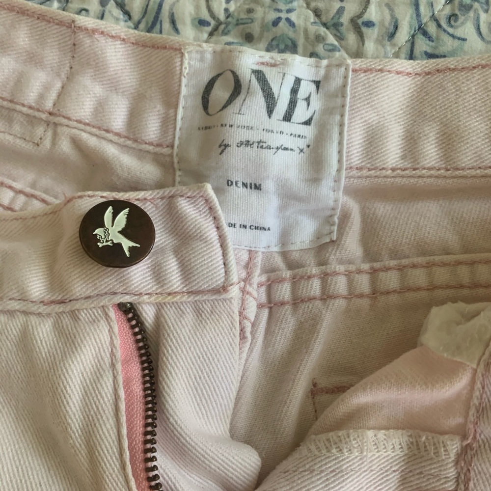 One Teaspoon Baggies Pink Crop Jean